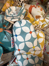 Load image into Gallery viewer, Lavendar bags (natural moth repellent)