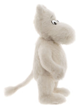 Load image into Gallery viewer, Charlie Bears Minimo Collection Moomintroll (Preorder)