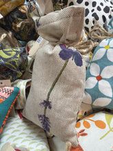 Load image into Gallery viewer, Lavendar bags (natural moth repellent)