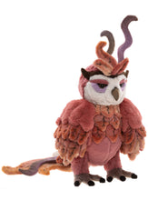Load image into Gallery viewer, Charlie Bears Signature Collection Jinzi (Preorder)