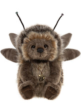 Load image into Gallery viewer, Charlie Bears Signature Collection Tizzie Whizie (Preorder)
