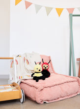 Load image into Gallery viewer, Charlie Bears Bear and Me Leaf the Ladybird
