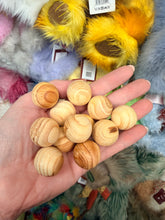 Load image into Gallery viewer, Pack of 12 natural cedar balls (moth repellant)
