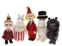 Load image into Gallery viewer, Charlie Bears Minimo Collection Stinky (Preorder)
